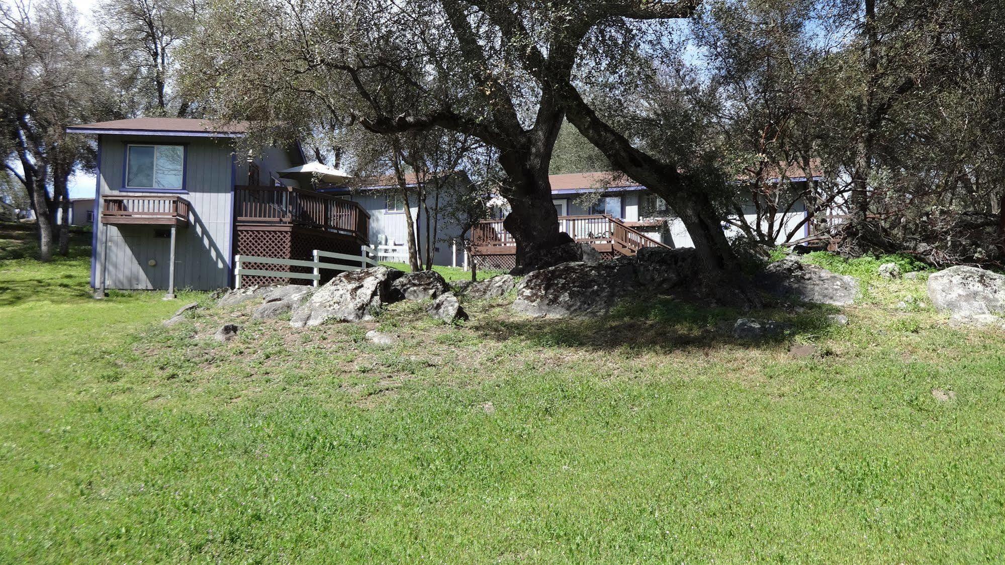 Little Valley Inn Mariposa Bagian luar foto